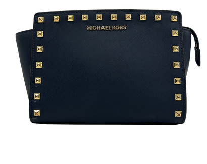 Clou Bolso Tachuelas, 100€, Vista frontal